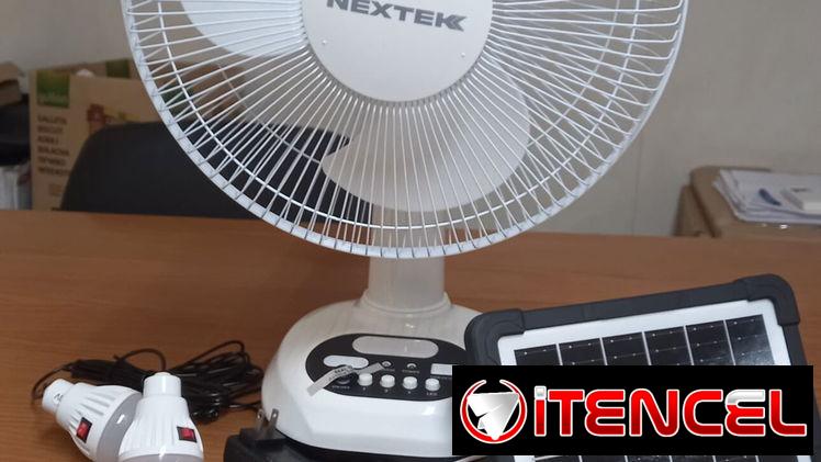 VENTILADOR RECARGABLE DE MESA CON PANEL SOLAR Y 2 BOMBILLOS NEXTEK