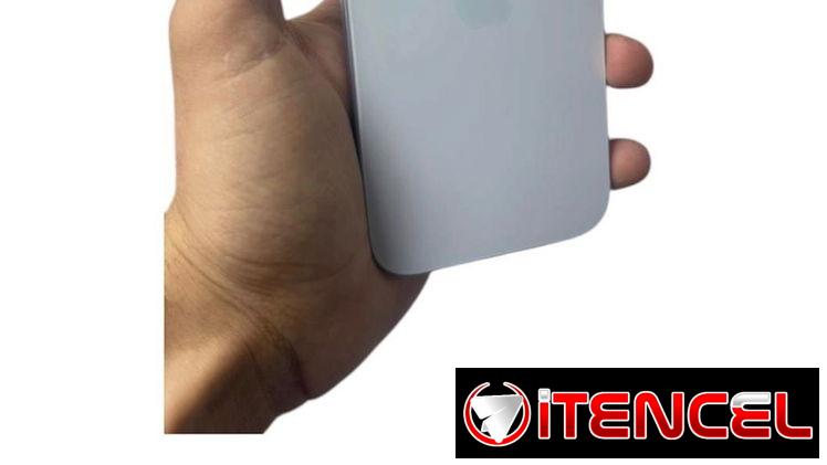 iPhone 15