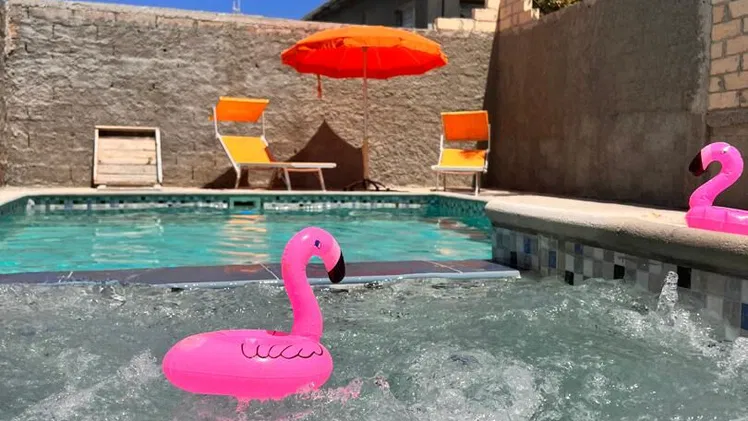 Alquiler de casa en la playa con piscina en Guanabo 🏖 Renta de casa de lujo con piscina cerca de la playa
