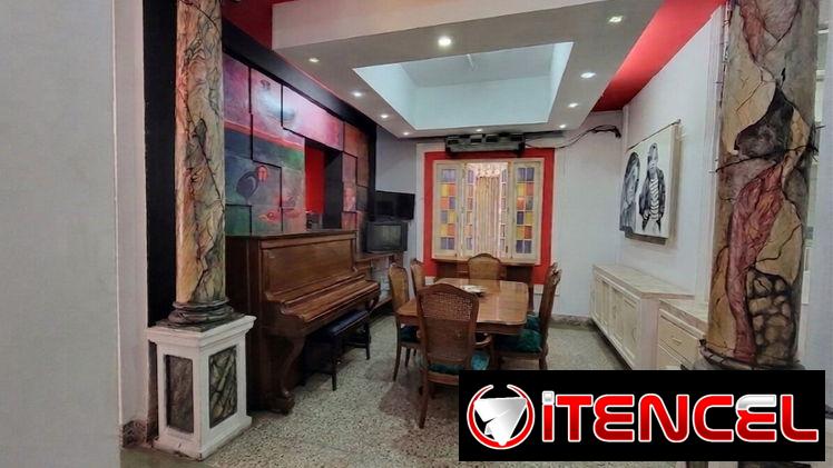 Casa grande en el Vedado 📍 zona d letras