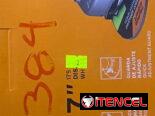 ESMERILADORA ANGULAR, 2200W de potencia, 16.5A motor, mago giratorio de 7 posiciones, mango auxiliar de tres posiciones,