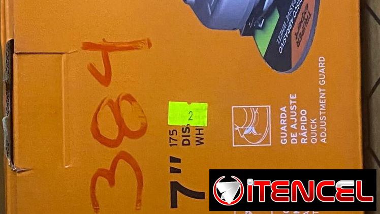 ESMERILADORA ANGULAR, 2200W de potencia, 16.5A motor, mago giratorio de 7 posiciones, mango auxiliar de tres posiciones,