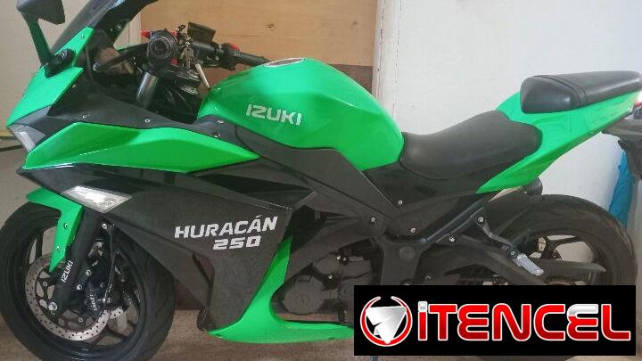 Moto Izuki huracan 250cc 4tiempos