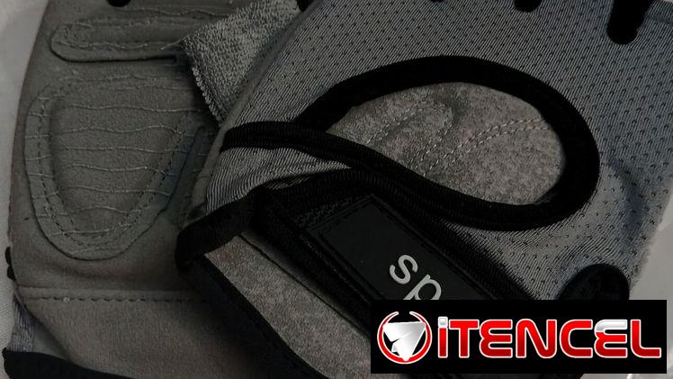 Guantillas y fajas para el gym