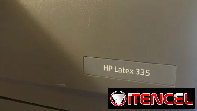 Se vende paquete de impresora plotter HP Latex 335.