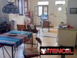 Casa de dos plantas con garaje en Palatino, Años 40 – de placa. ¡Oportunidad Única!