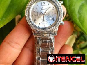 c12076537e4c3a443eb37ac20b1d290128cedf59a25aed20e6b7e51123aa7aa9
