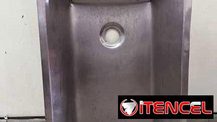 Fregadero, Pizarra electrica, focos alogenos 20w, plancha a vapor Daytron, dinamo bicicleta