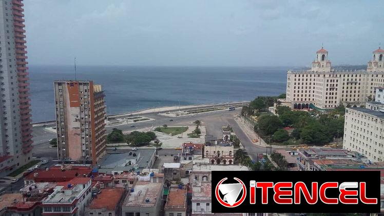 Renta penhouse con piscina vedado
