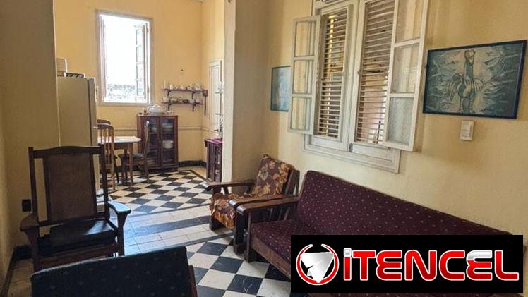 🏢 APARTAMENTO EN PLAZA DE LA REVOLUCIÓN – UBICACIÓN PRIVILEGIADA (027)