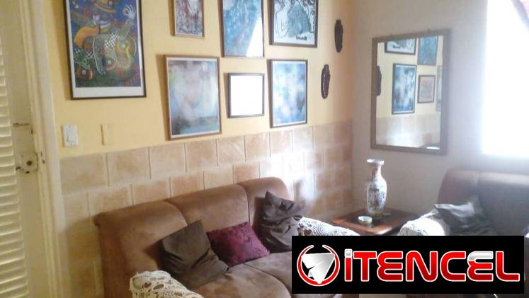 🏡 Apartamento Independiente en Planta Baja – Vedado