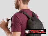 MOCHILA DE MONTAÑA Y SENDERISMO 10L QUECHUA.