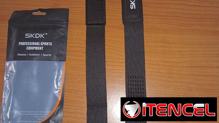 CORREAS DE LEVANTAMIENTOS, ENTREGA DE FACTURA, VARIEDAD DE IMPLEMENTOS DEPORTIVOS, ETC