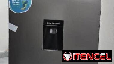 Refrigerador Hisense 7.2 Pies Cúbicos