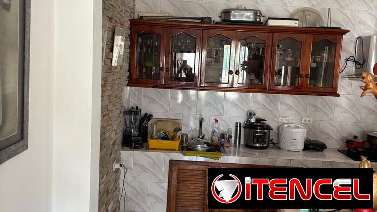 Apartamento 2 cuarto Miramar bajos con portal  Playa 30mil 53582376