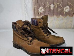 c4067eb767fa85c1e8827048502379acd98d15030624c42a7fd4a2caee12364b