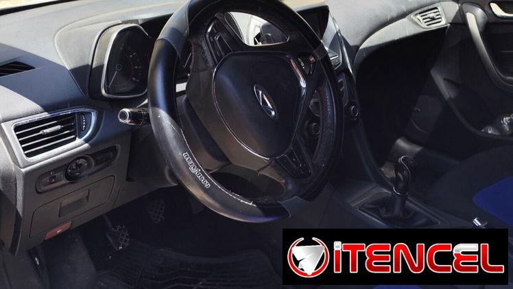 Auto Chery Arrizo 5