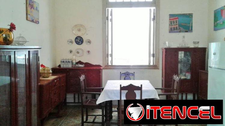 Centrica HABITACION PRIVADA. ClimaTIZADA,  VENTILADA,  Y  ILUMINADA CERCA DEL HOTEL HABANA  CAPRI.50008772. 18 USD