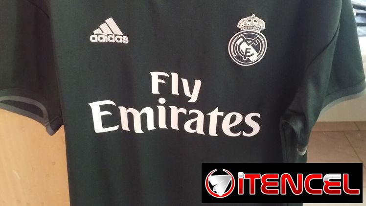 Juego de short y pulóver Adidas talla M del Real Madrid