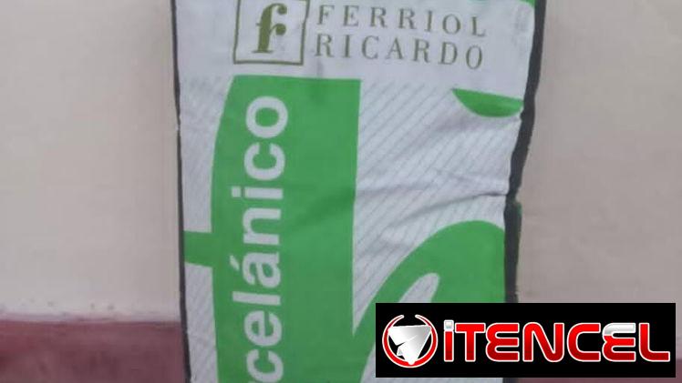 Cemento cola blanco y gris