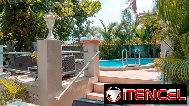 COD.Z .✨CASA DE LUJO EN SANTA FE. TIENE 3 PISCINAS + 6 HABITACIONES CLIMATIZADAS ❄️