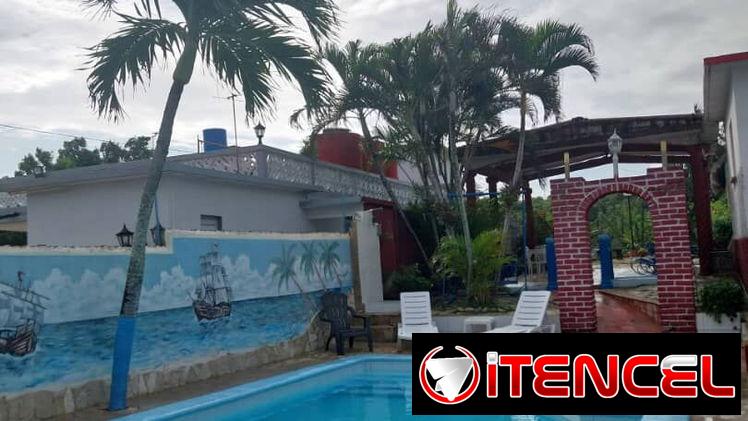 Renta de dos habitaciones climat y piscina con recirculación en la playa de Guanabo  +53 52463651 , 5 cuadras del mar, M