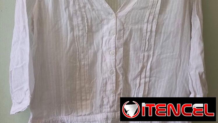 Blusas blancas, diferentes modelos