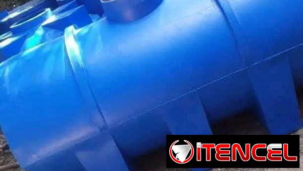 Tanques de agua.