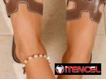 Sandalias de Shein en 15 usd , las número 39 corren por 38