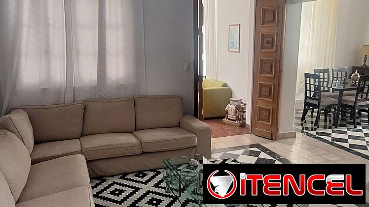 SE VENDE HERMOSA CASA SE RENTA