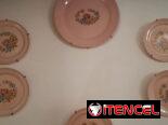 Juego de platos de la marca Taylor, Smith & Taylor de la línea Lu-Ray Pastels del año 39