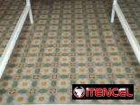 Cama de hierro camera