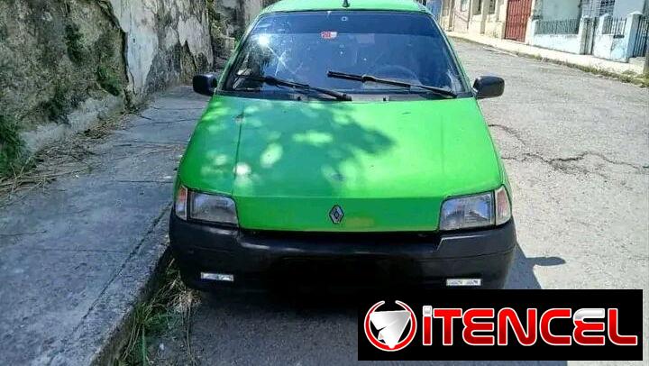 Carro Diesel Económico Renault Clio 52599132