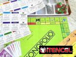 Juegos de mesa. Dominó, monopolios y ruleta con shot