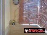 En venta apartamento en altos, 3 cuartos, 3 baños, no se va la corriente, wifi las 24 horas.