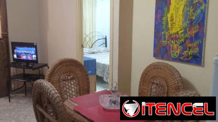 Renta lineal o por noches Vedado de 1 dormitorio por línea y G 300usd 53582376