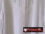 Blusas blancas, diferentes modelos