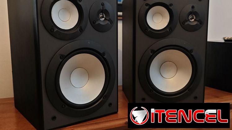 Bafles Yamaha 8 pulgadas 3 vias