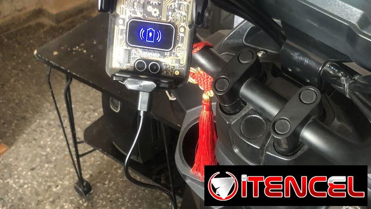 Porta celular de carga inalámbrica para motos y carros