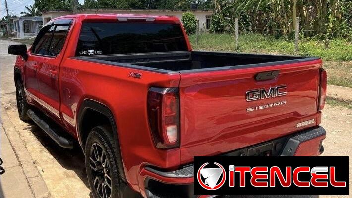 GMC Sierra Elevation 4X4 2021. Gasolina, cama larga