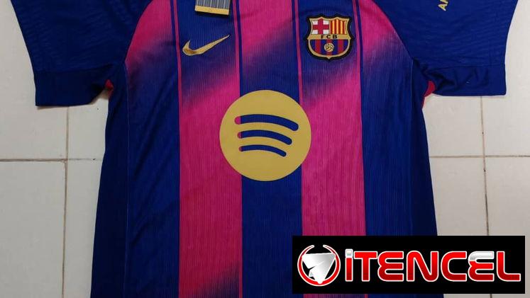 Mejor regalo para el 14 de febrero. Pulovers de fútbol réplicas AAA.