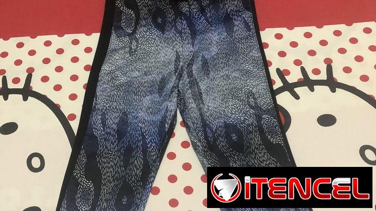 Juego de licra y camiseta. Talla S.