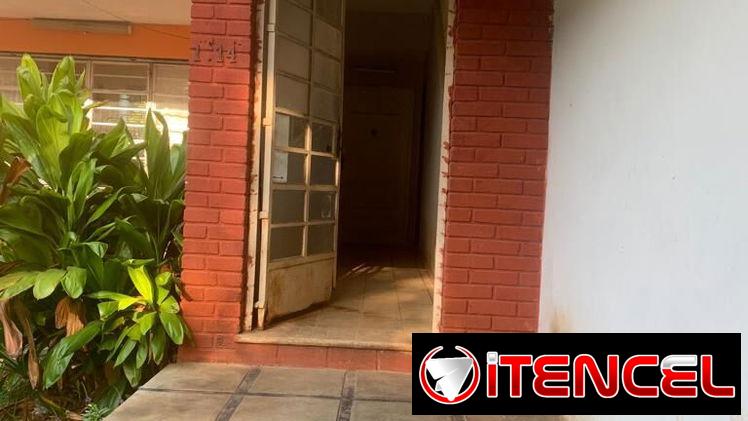 Apartamento. Parte de arriba de un biplanta en Alturas de Miramar