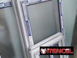 Ventanas de aluminio. Bajos de meseta. Puertas de exteriores y interiores. Closet de espejos.