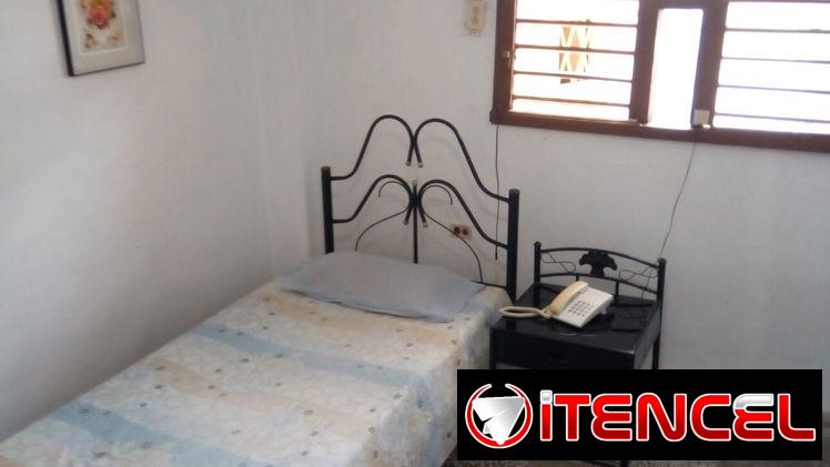 Permuto o vendo casa de un cuarto en bajos placa libre.