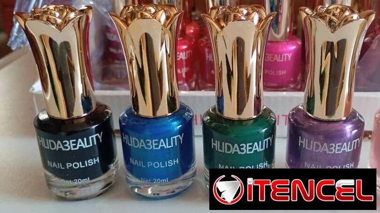 Pinturas naturales para uñas, color blanco,negro,azul, violeta$700