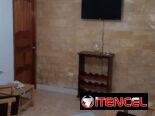 Permuta apartamento dos habitaciones planta baja del vedado para el vedado dando vuelto.