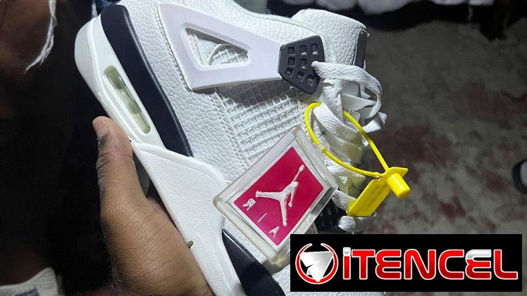 Zapatos Jordan Retro 4