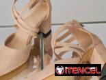 Tacones Talla 42 Beige Puntiagudos con Tacón Cuadrado y Correas Cruzadas