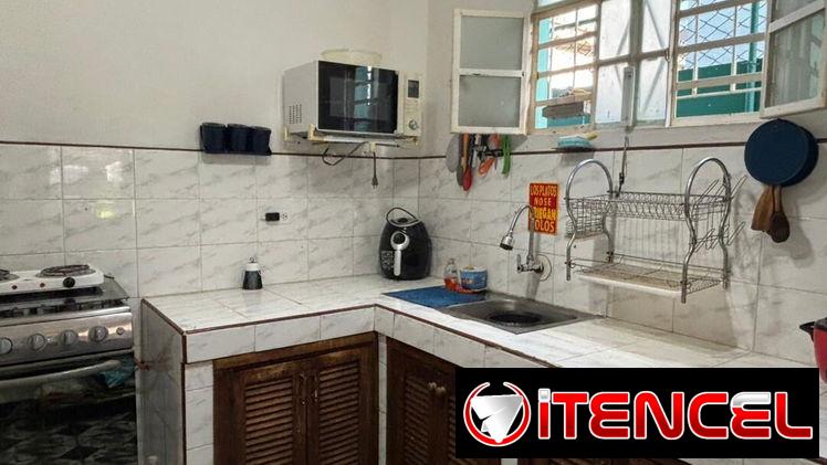 🏡 PROPIEDAD EXCLUSIVA 2 EN 1 – PLAYA | LA HABANA (026)